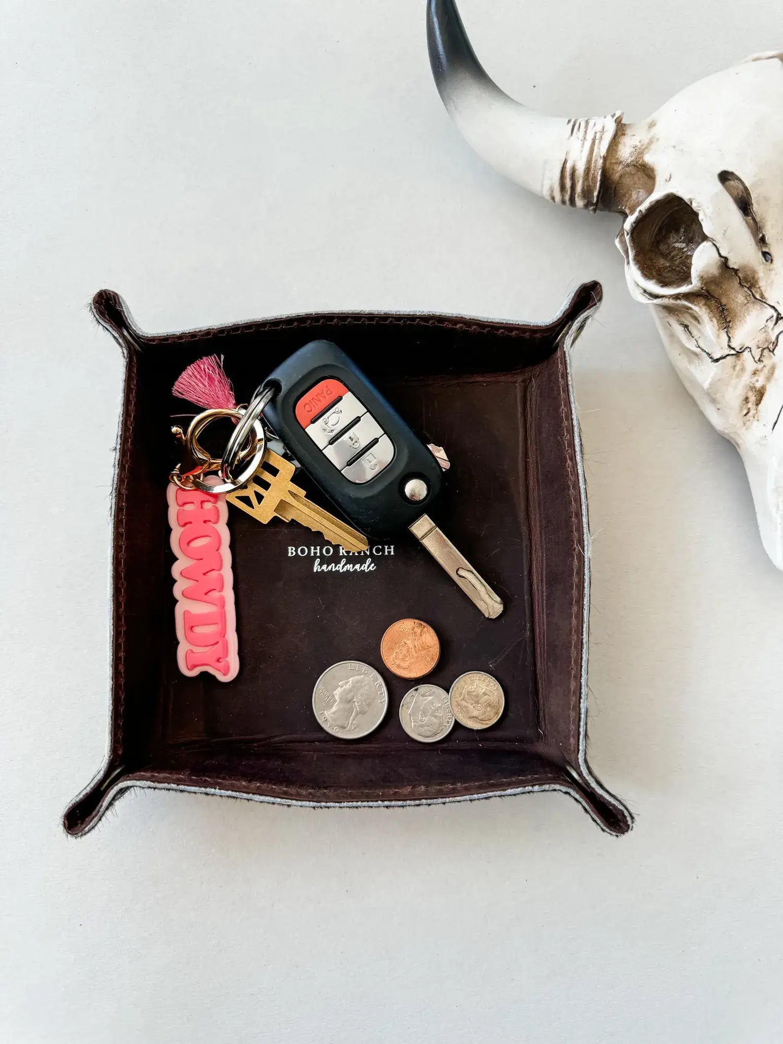 COWHIDE LEATHER TRAY: BROWN